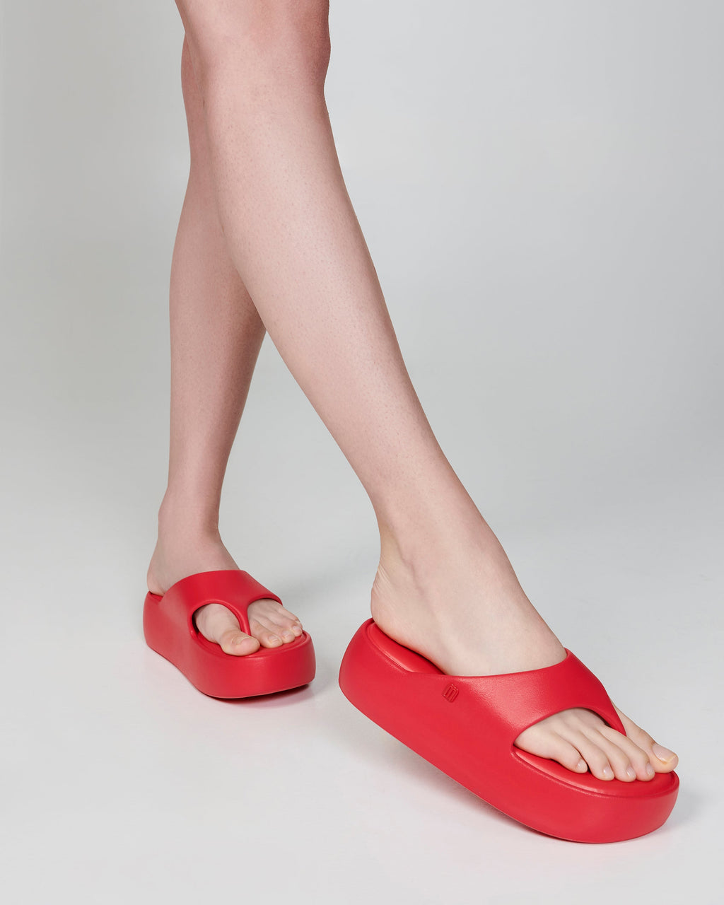MELISSA FREE PLATFORM THONG - RED