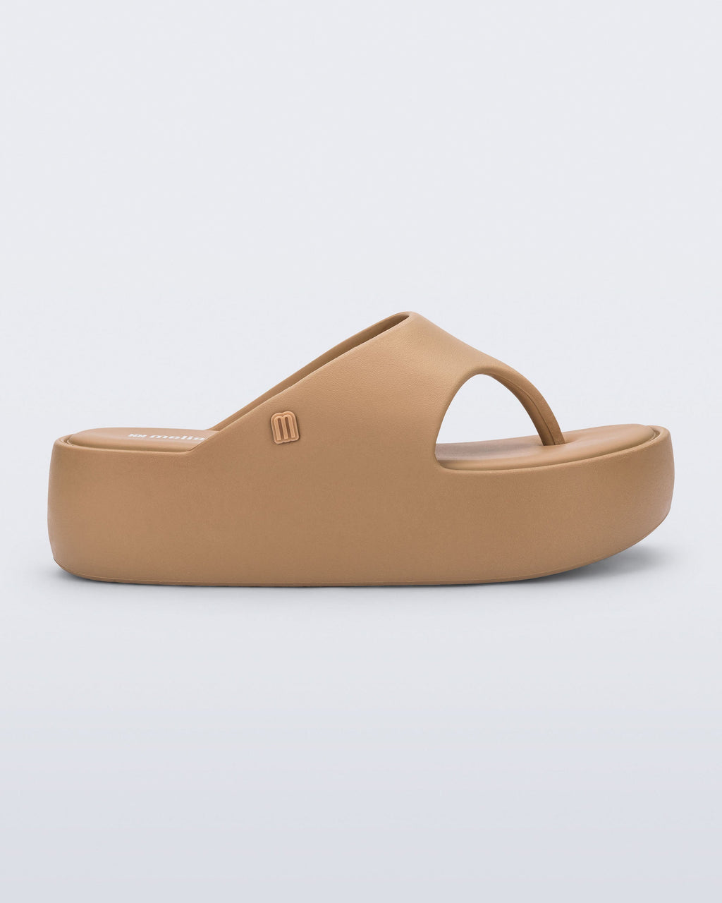 MELISSA FREE PLATFORM THONG- DARK BEIGE