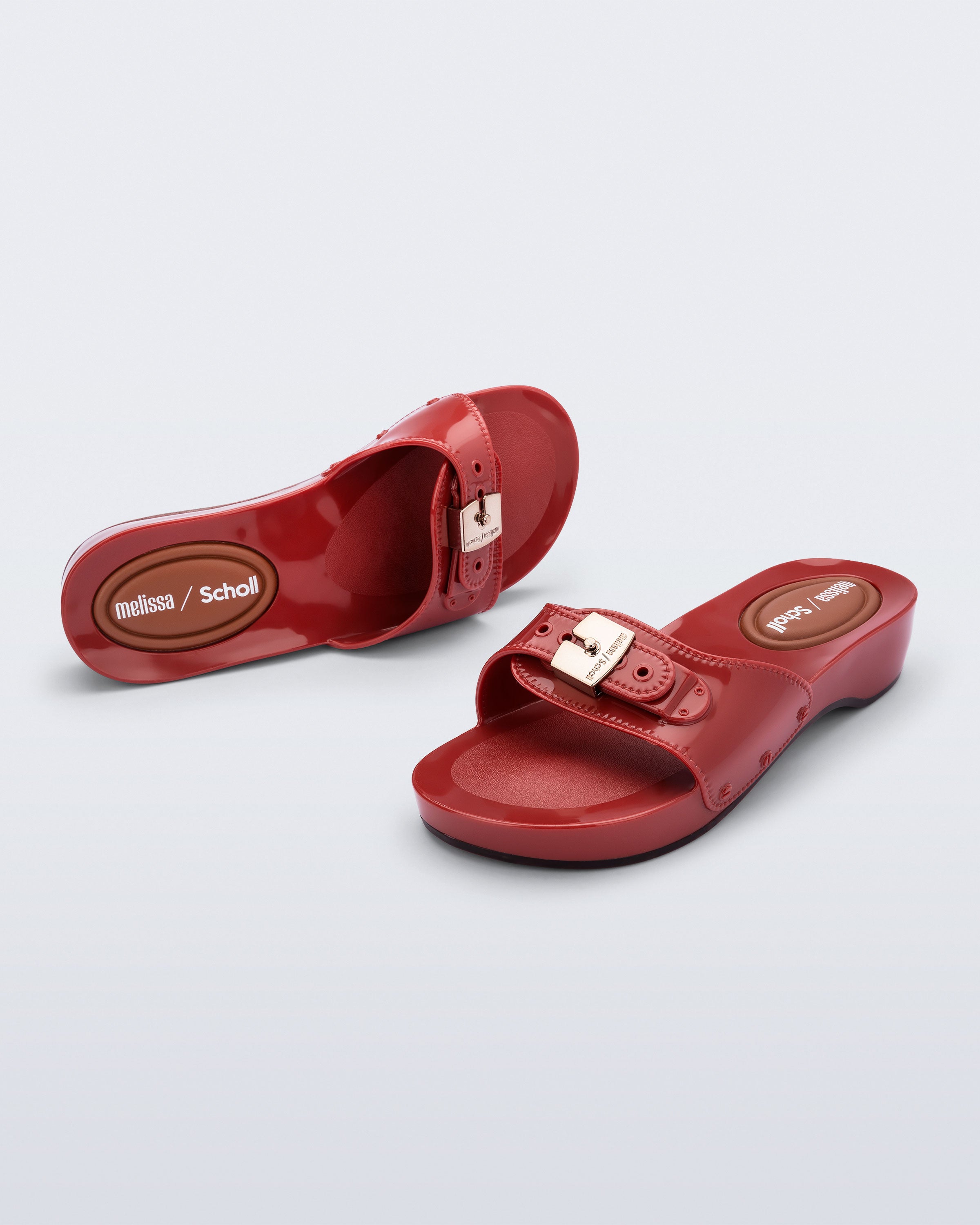 MELISSA PESCURA HEEL + SCHOLL