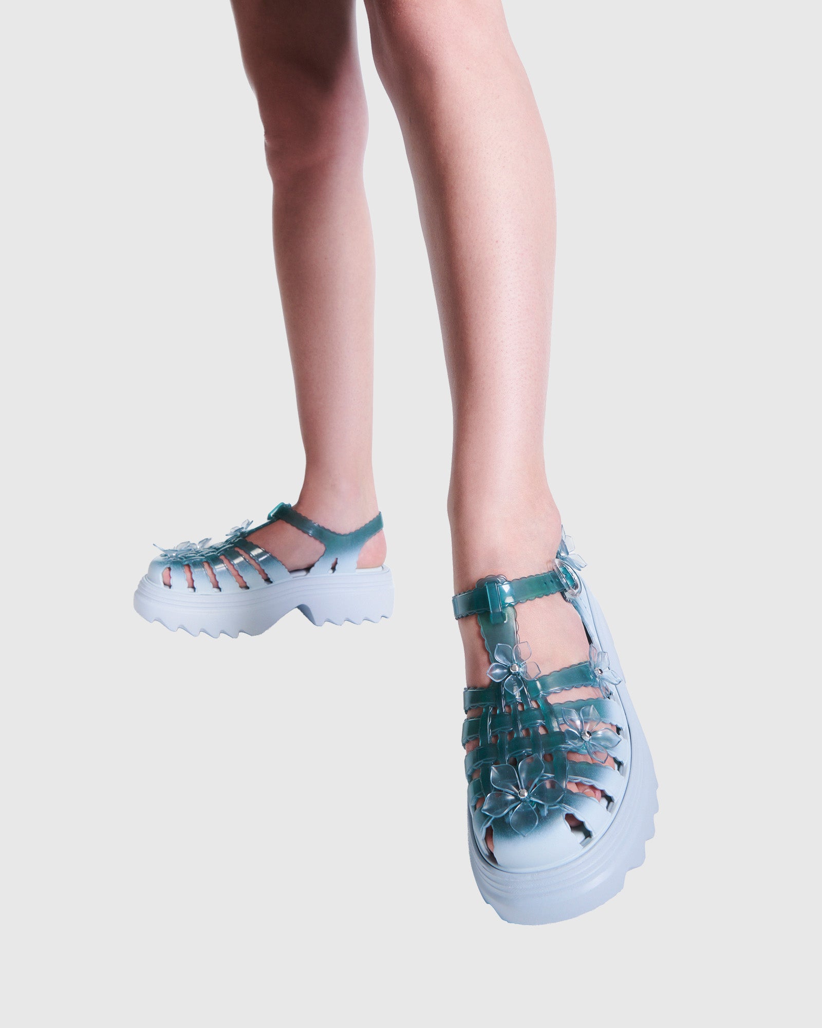 MELISSA POSSESSION PLATFORM + SUSAN FANG